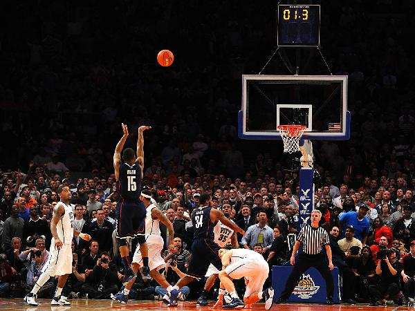 海纳：过去的几个赛季里，我们遇到这样的情况就放弃了